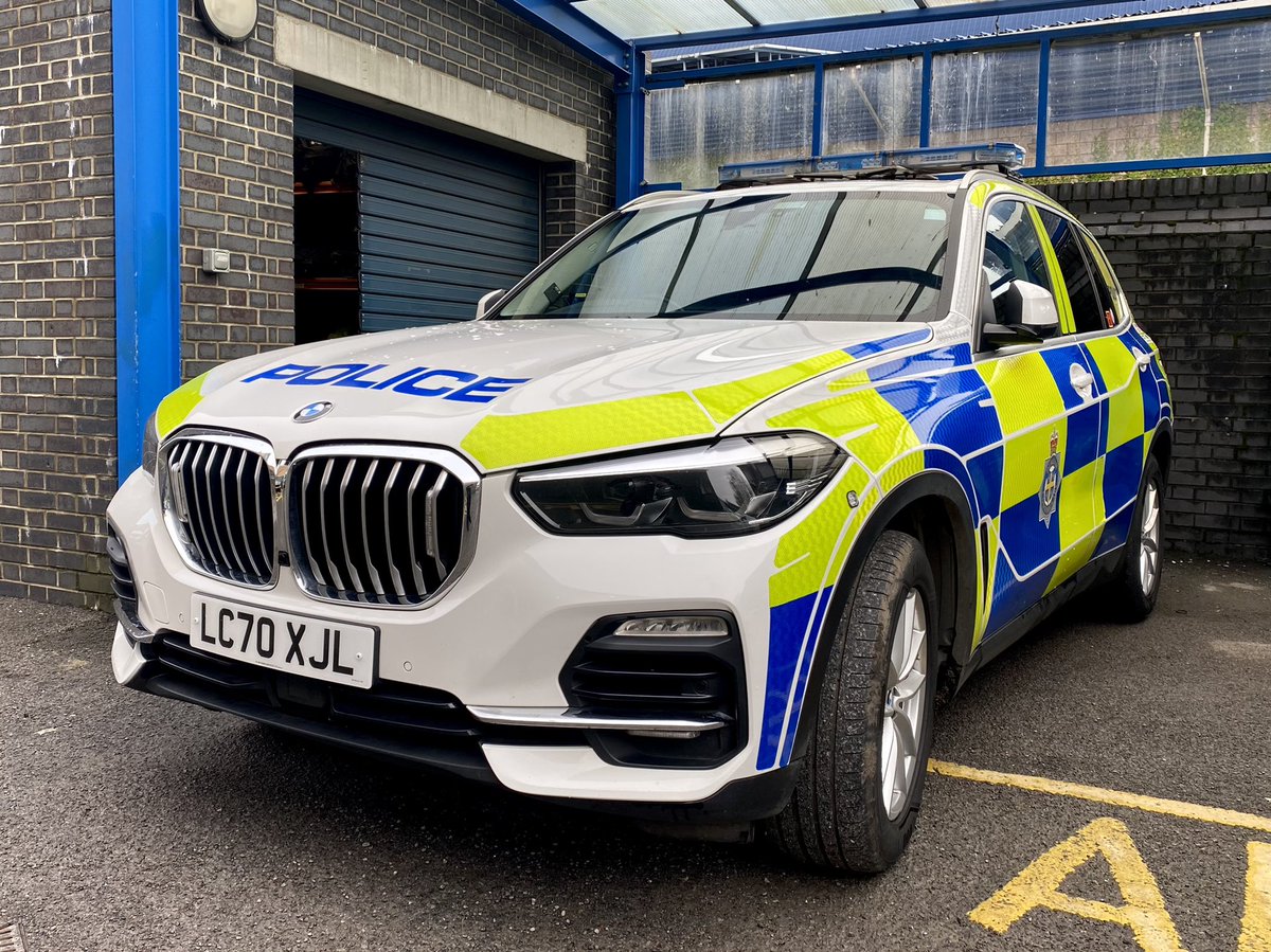ShaunfromDurham's tweet photo. Some more of the @DurhamRAPol fleet cleaned inside and out! #Volunteering #CleanToBeSeen #PositiveImage 🚔 https://t.co/hfGCEiG48V