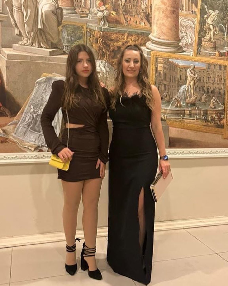 zeynepsimya's tweet photo. #MOSB ÖDÜL TÖRENİ,GALA GECESİ🏆🧿 https://t.co/lNlwEoKv22