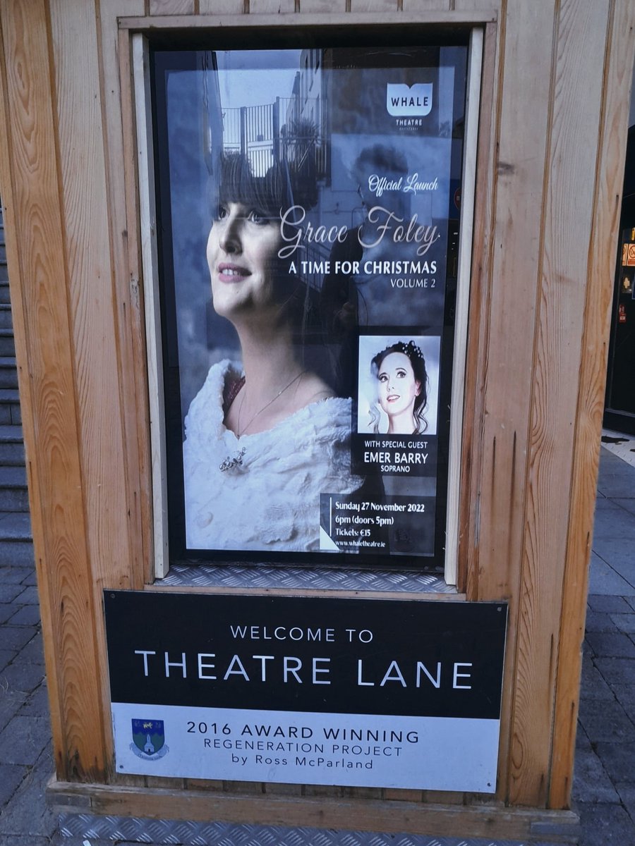 'A Time for Christmas, Volume Two' is available across all platforms 🎄🎄🎄

Huge thanks to my incredible producer Bill Shanley for his work on this beautiful creation. Many thanks also to the one and only Gavin Murphy, who brought an extra layer of magic to the record.❤️