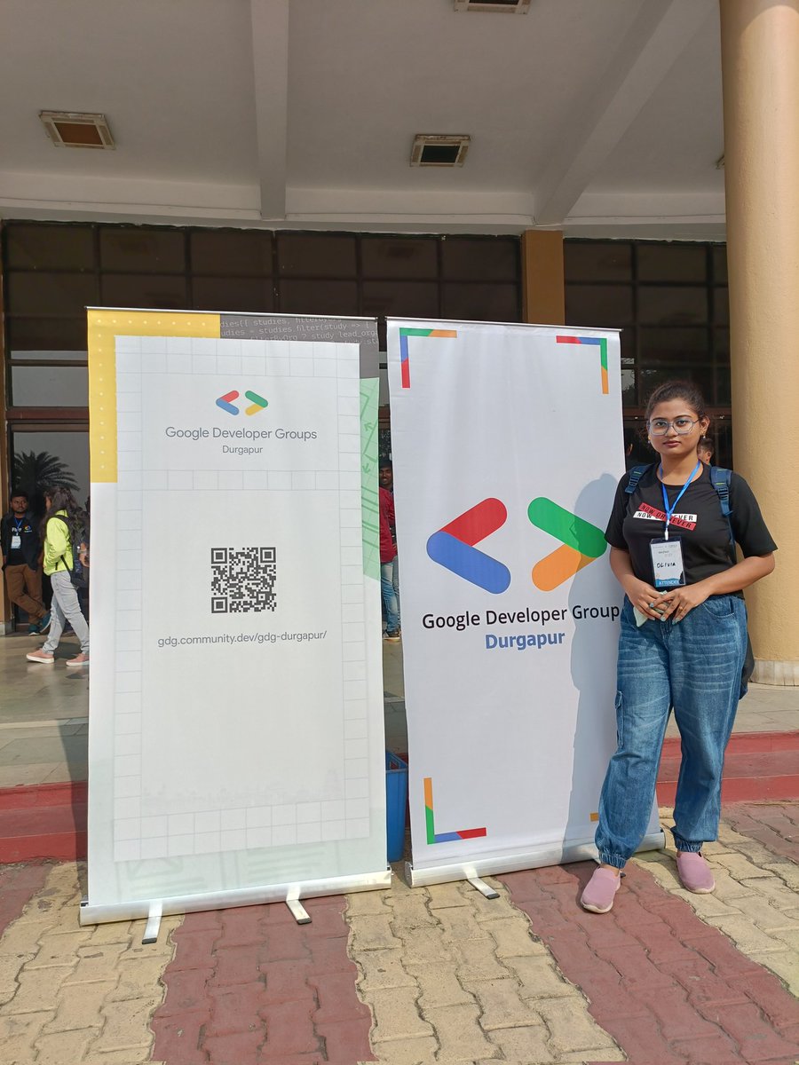 First time attending devfest...and experience is amazing 😍...learn about lots of topic and make lot of amazing friends(@ronalghosh00. @CrazywowStudio).meet with amazing speakers. amazing experience in #DevFestDurgapur . and also love to know about #web3..
@GemsDAO 
@gdgdurgapur