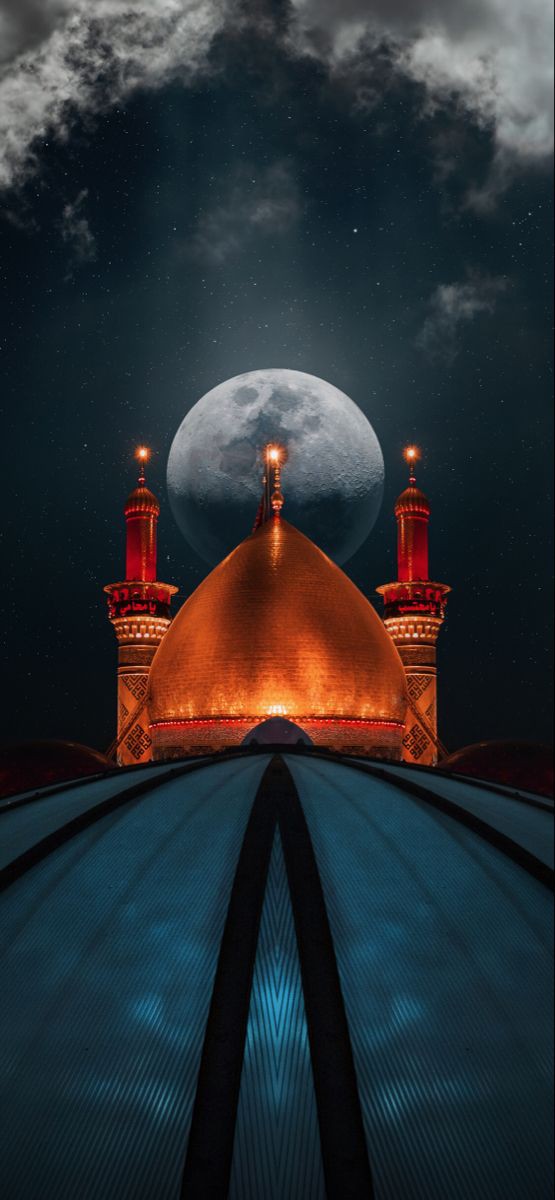 No moon shines brighter, than the moon of Bani Hashim 🌙🤍

#ابوالفضل_العباسؑ
