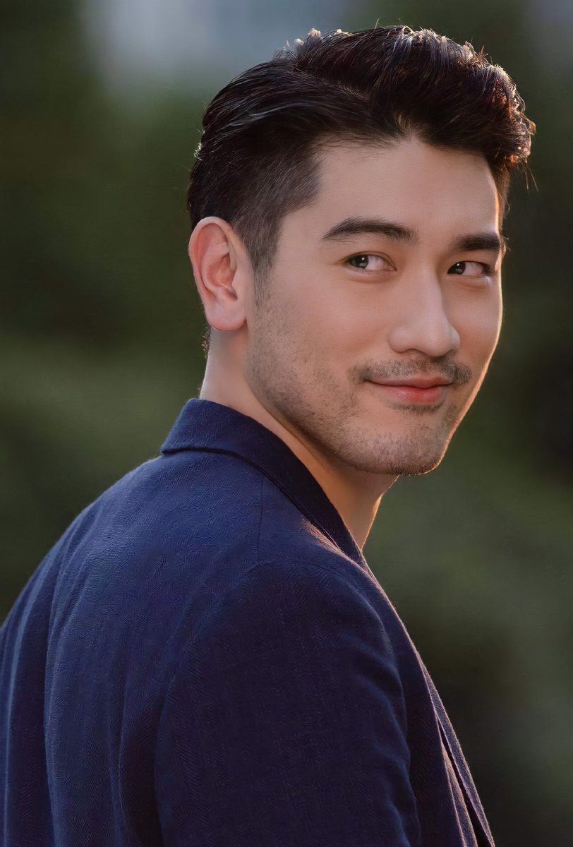 SanjiMint's tweet photo. 你在天堂还好吗？这个世界越来越不好了。希望你在天堂做个快乐天使👼 #godfreygao https://t.co/Ct3qcTZ3VM