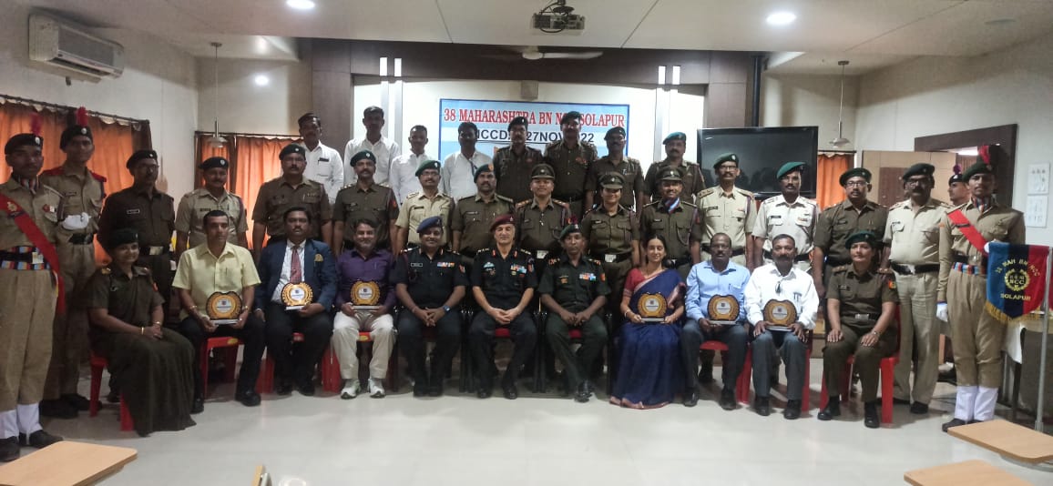 Solapur15's tweet photo. On occasion of NCC day 38 Maharashtra battalion conduct conference at hirachand nemchand College of Commerce Solapur.
In this conference Rank promotion of ANO and felicitated of Ex ANO. https://t.co/UElaA4lbFs