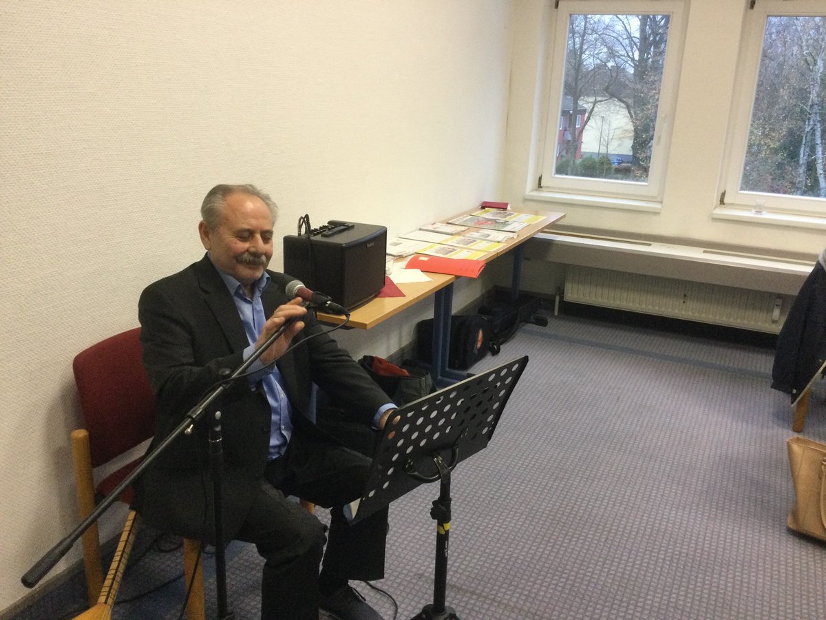 Anadil Türküleri ile başlayan Genel Kurul çalışmamız.Kazım Birlik hocamıza teşekkürler