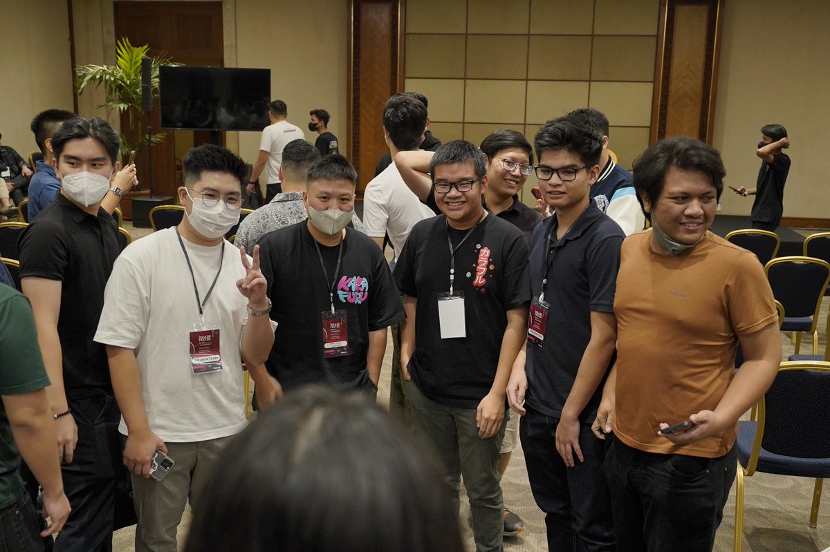 UtopiaBlokverse's tweet photo. Check out the fun we had yesterday! Did you spot some amazing people from the crowd? 🔍 #UtopiaBlokverse https://t.co/C5C7TxWX7R