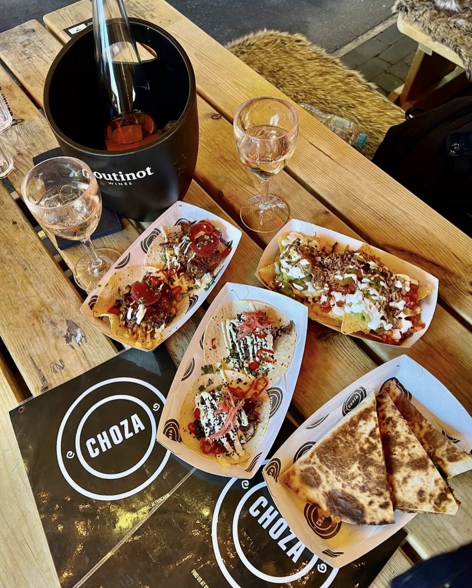 A Mexican #Sunday #feast from our pals at CHOZA  🇲🇽🌮🌯  get involved <a href="/AltyOne/">One Central Alty</a>