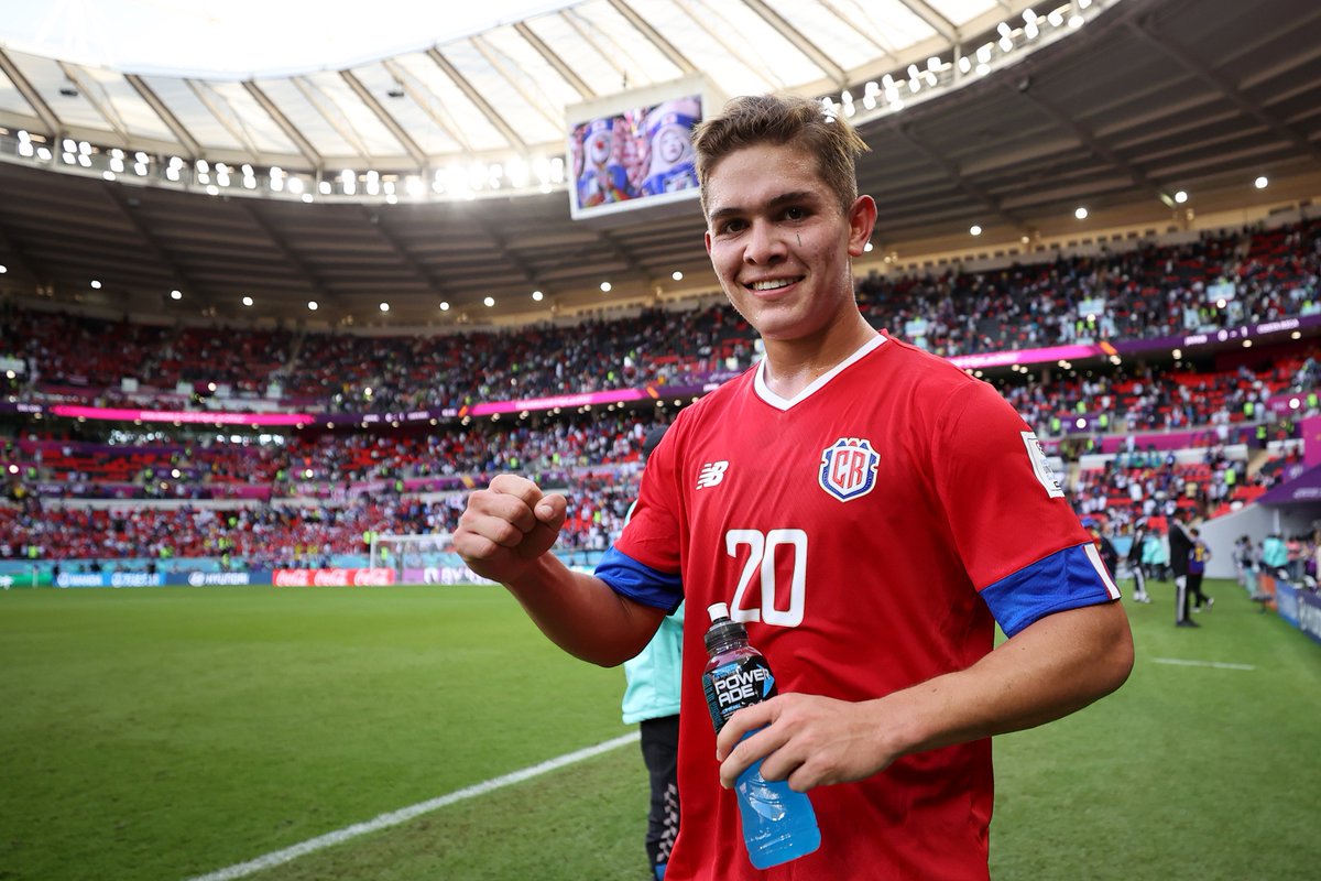 FIFAWorldCup's tweet photo. ¡Pura Vida! ❤️ https://t.co/cmwcUUiy7k