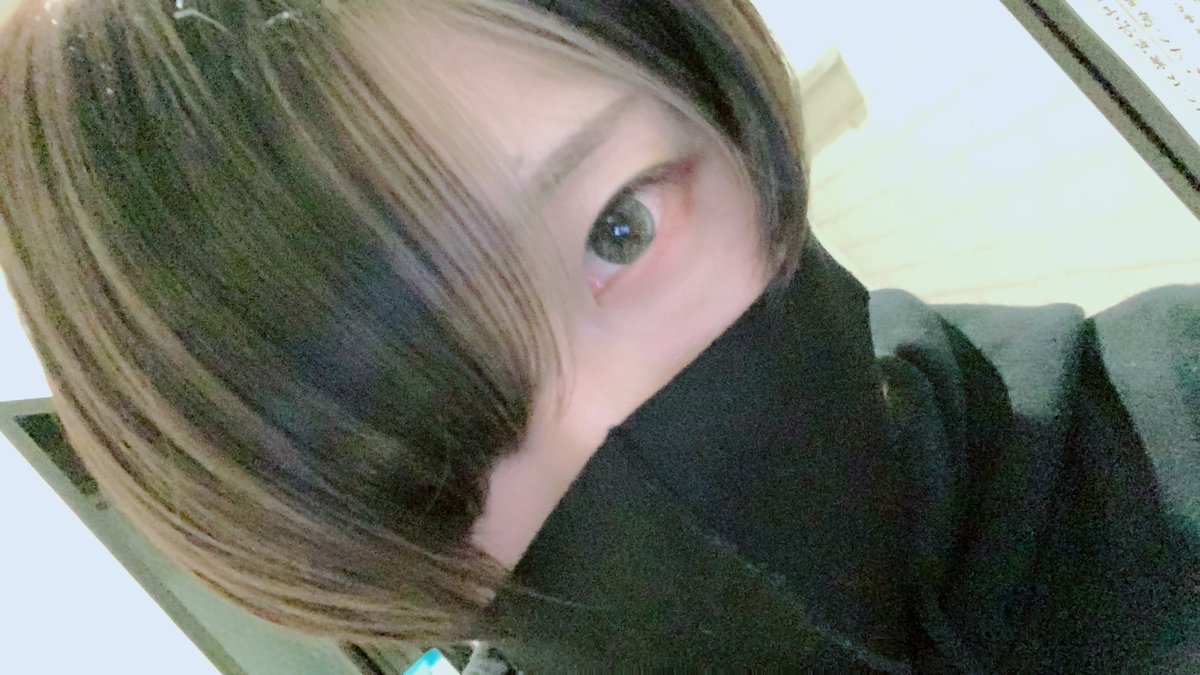 haruemonkunchan's tweet photo. 今日のメイクとその後です！
クオリティに感謝です🙏 https://t.co/dGWyM8Fwxk