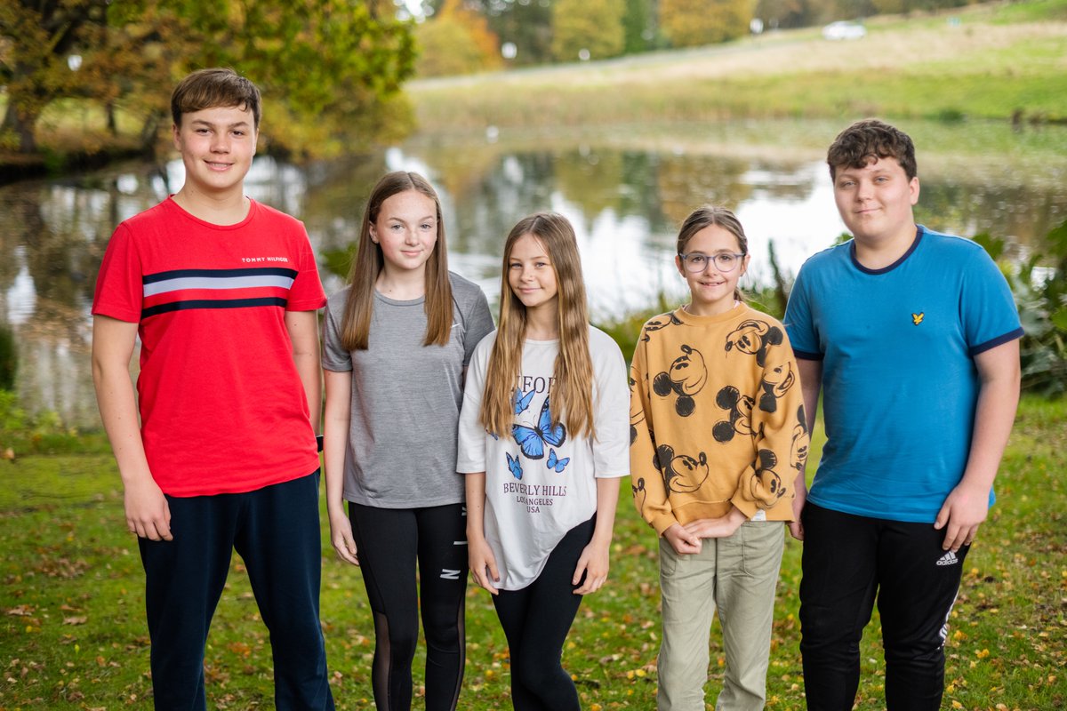 Macrobert's tweet photo. Another HUGE shout-out to our #youngcast - meet #thejillies.
#MawGoose OPENING this week - OH YES IT IS!
Still to get your tickets - you can buy them here
➡️ https://t.co/pEgkaNcErM
#pantolove ❤️🎄
📸 @TGKW https://t.co/IO9HiCbrnq
