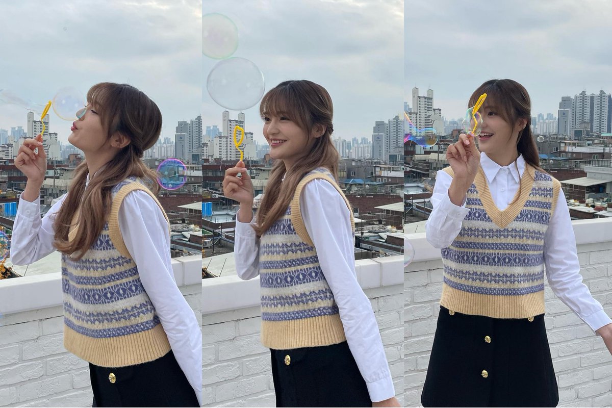 bugaboofeed's tweet photo. choyeon ★ @bugAboo_offcl https://t.co/9TEB9iWeNr