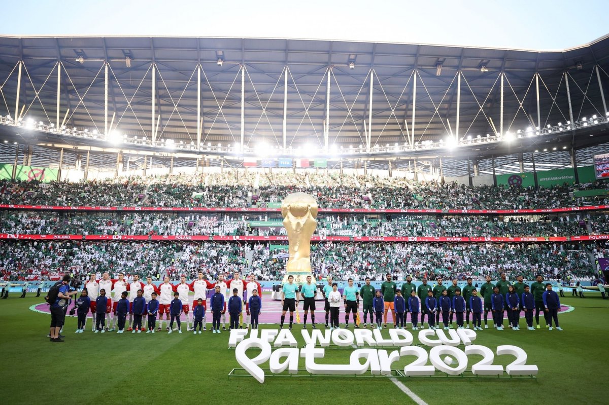 _DMAR9's tweet photo. 📸 | 4K 🇸🇦
🇸🇦Saudi Arabia VS Poland 🇵🇱
#السعوديه_بولندا | #KSAPOL
#fifaworldcup | #Qatar2022 ⬇️ https://t.co/zTTwEXlNCe