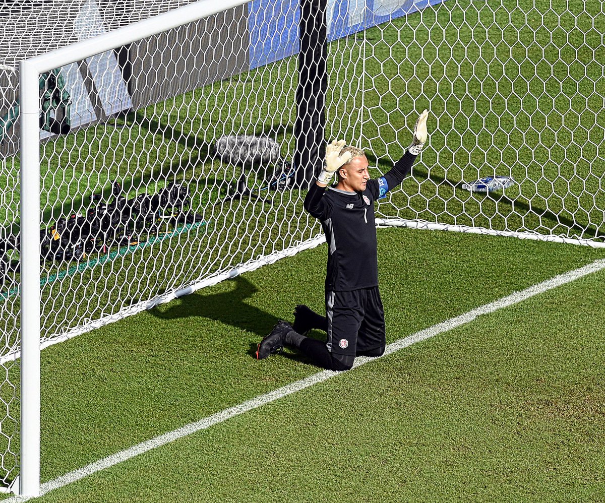 Hoy, Costa Rica le ganó a Japón con sólo un tiro al arco. Y atrás, estuvo el de siempre, que hizo lo de siempre. 3 atajadas fundamentales. Keylor.