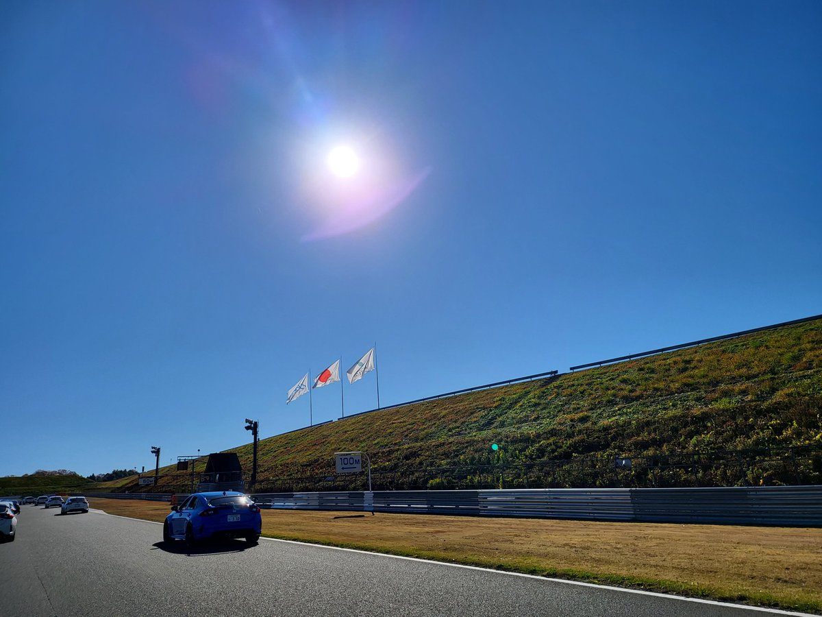 grstifk's tweet photo. ホンダサンクスデー！

初めて参加しました😊

タイプＲパレードランもいい記念になりました！

お話しいただけた方、本当にありがとうございます🏎 https://t.co/ISwQYONlQx