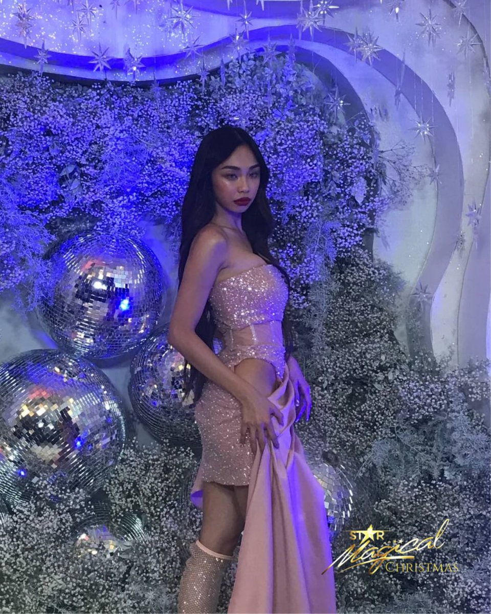 ABSCBN's tweet photo. AMAKABOGERA! Maymay is fierce at the #StarMagicalChristmas celebration!  #StarMagic30

Catch the magical event in this livestream: https://t.co/bjBeH8xiKB https://t.co/uHV71XddbL