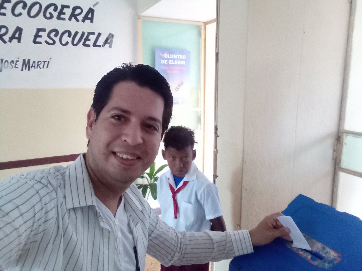 EnriqueANPP's tweet photo. Temprano en la mañana de este 27 de noviembre, ejercí mi derecho al voto por el mejor candidato a delegado del #PoderPopular en mi respectiva circunscripción, con #VoluntadDeElegir

➡️ Así ocurrirá en toda #Cuba🇨🇺, como genuina expresión de democracia socialista

#YoVotoEl27 https://t.co/QI3jJRVqGx