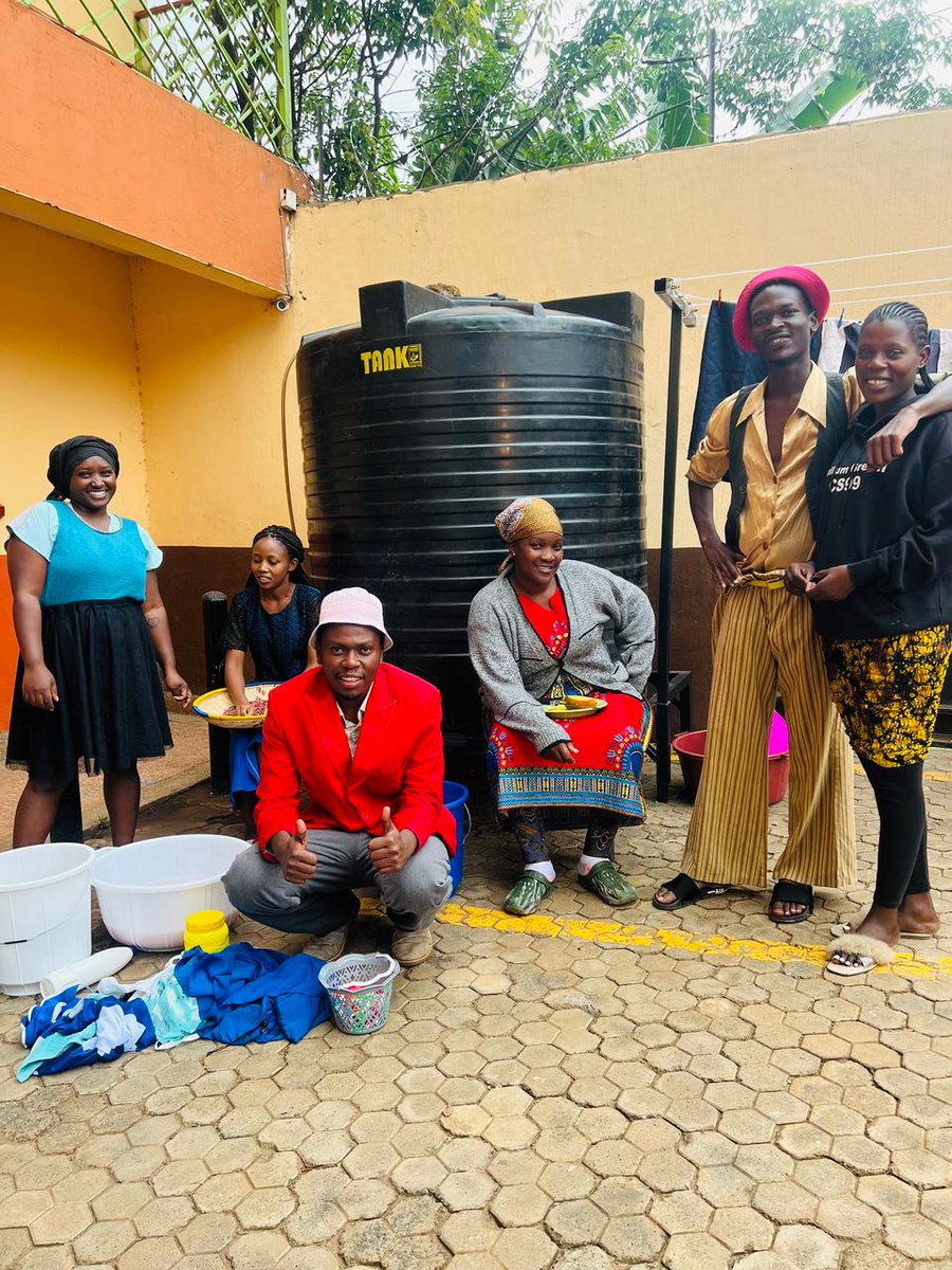 michireti's tweet photo. Finally The Real Househelps of kawangware is back on KTN HOME every Wednesday @ 7:30 pm
#househelpsofkawangware 
#trhk https://t.co/Y8ARkVBZmK