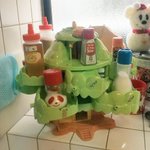 キッチンを彩るこえだちゃんのおうち。母のアイデアが凄い。