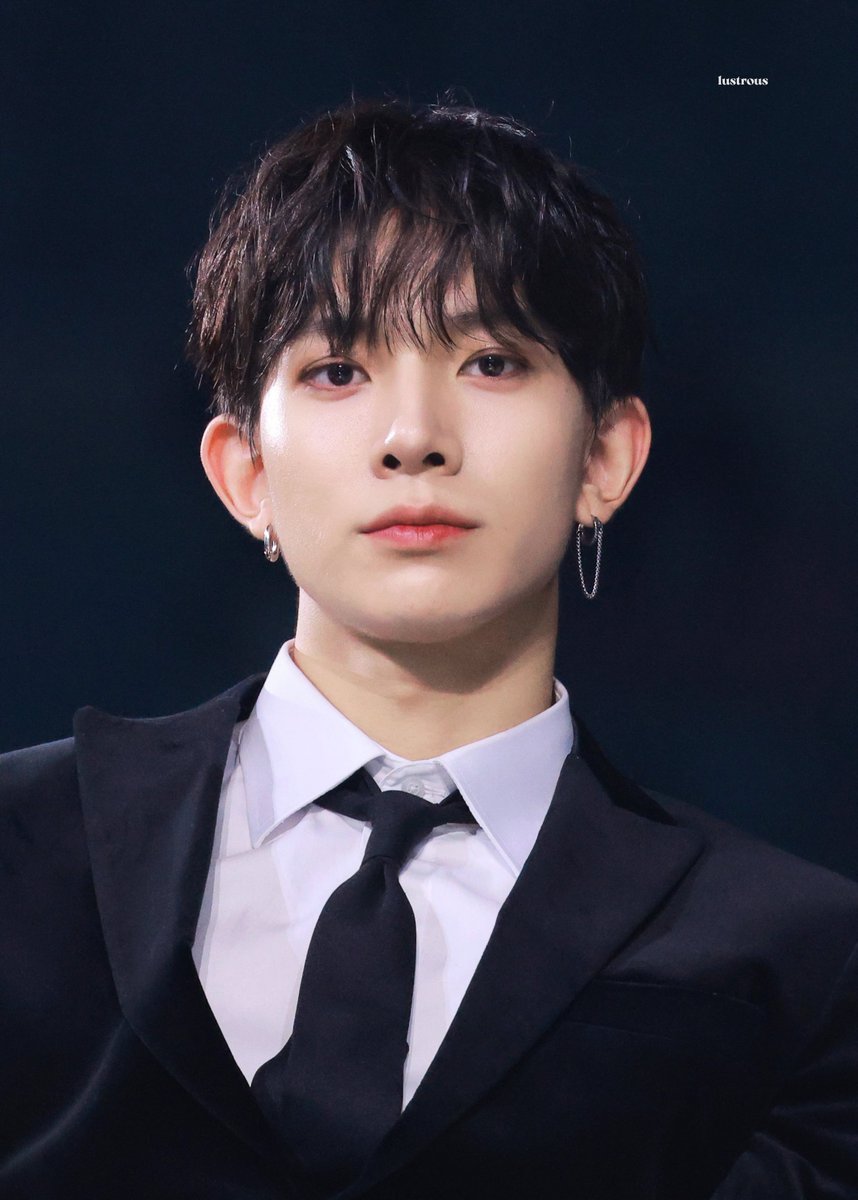 deerlustrous's tweet photo. 221126 MMA 

#ENHYPEN #엔하이픈 #HEESEUNG #희승 https://t.co/P9men2Pd7a