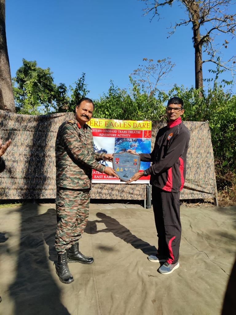 GajrajCorps_IA's tweet photo. Where adventure is a way of life. #IndianArmy rafting expedition from #Kimi to #Potshali on river Kameng - part of Eastern Command Trans Theatre Adventure Activity 2022, flagged in today.
#ECTTAA
@adgpi
@easterncomd https://t.co/0ylUGxcJyb