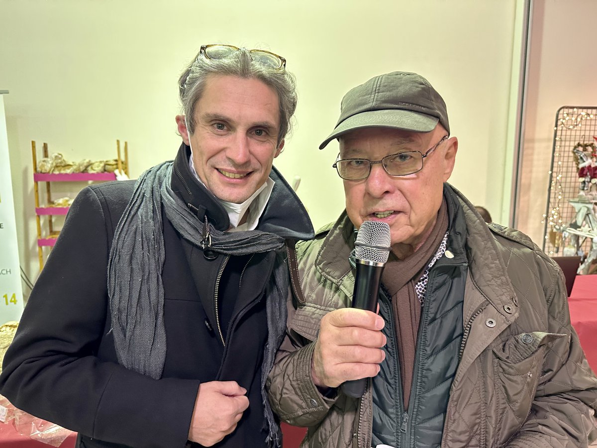 JEGhia's tweet photo. A pleasure meeting Berni, presenter and host of many events organized by the Community of Communes of #FreymingMerlebach, during the gastronomy show around the #warndt 2022 at Freyming-Merlebach. A pleasure to return to my hometown located in the #bassinhouiller. https://t.co/0k9SoECwd4