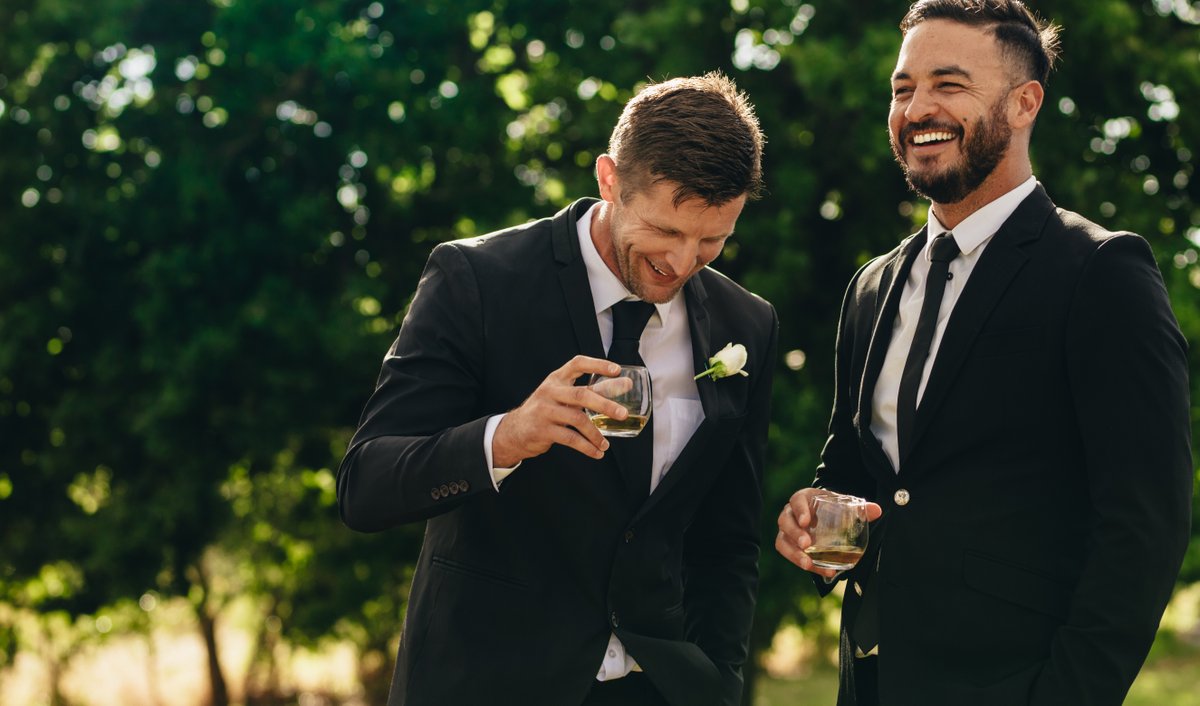 PABespokeTailor's tweet photo. We can help you with your morning suit or a contemporary outfit for the groom and his groomsmen #cheshire #savilerow https://t.co/raEmQUKkW1 https://t.co/xXN81M9n7l