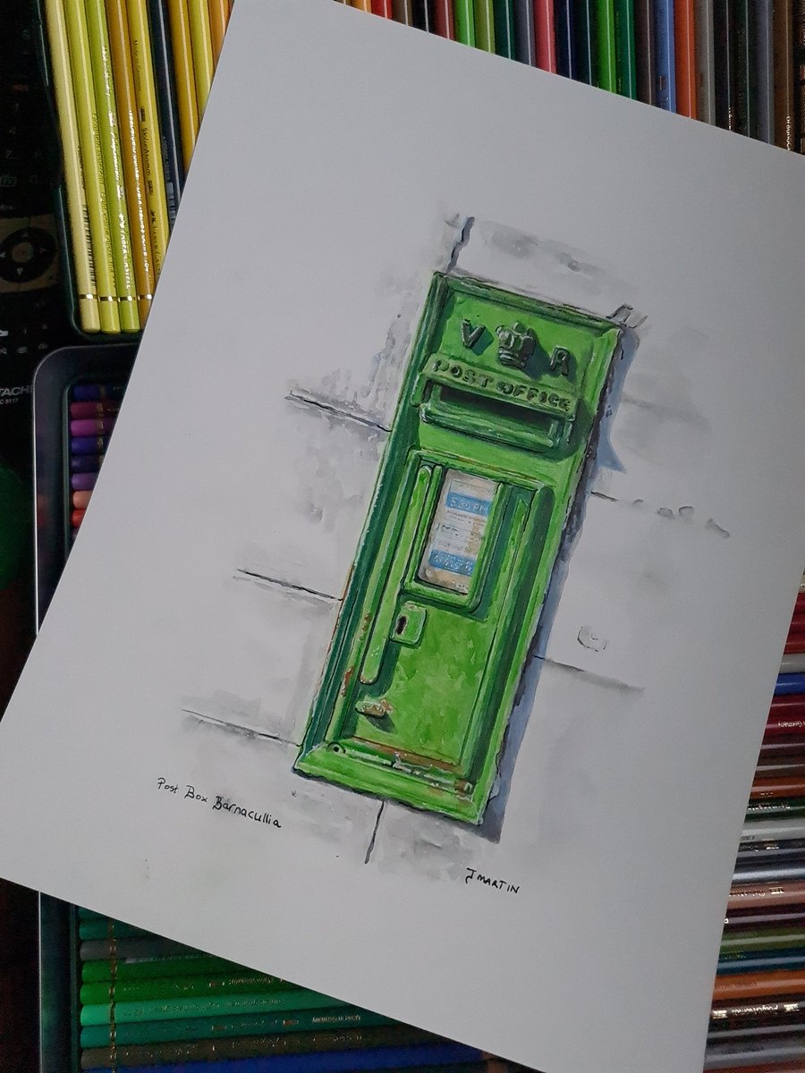 Been meaning to do this for a while.. a wall mounted An Post post box by the Blue Light pub in Barnacullia.. its a mix of water and pencil
#irishart #sandyford #barnacullia #ArtistOnTwitter #sketch #greenisthecolour