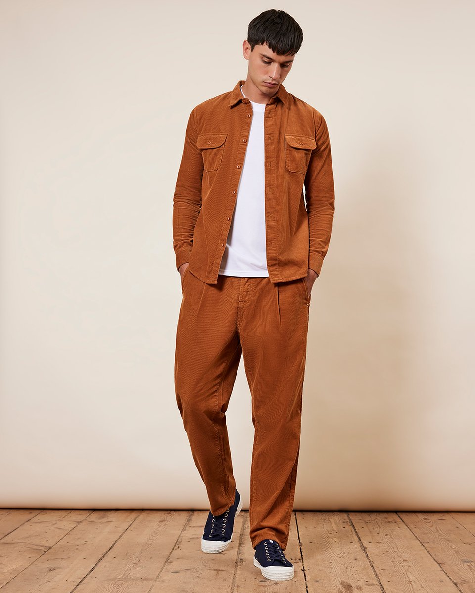 Lee Cooper tweet media