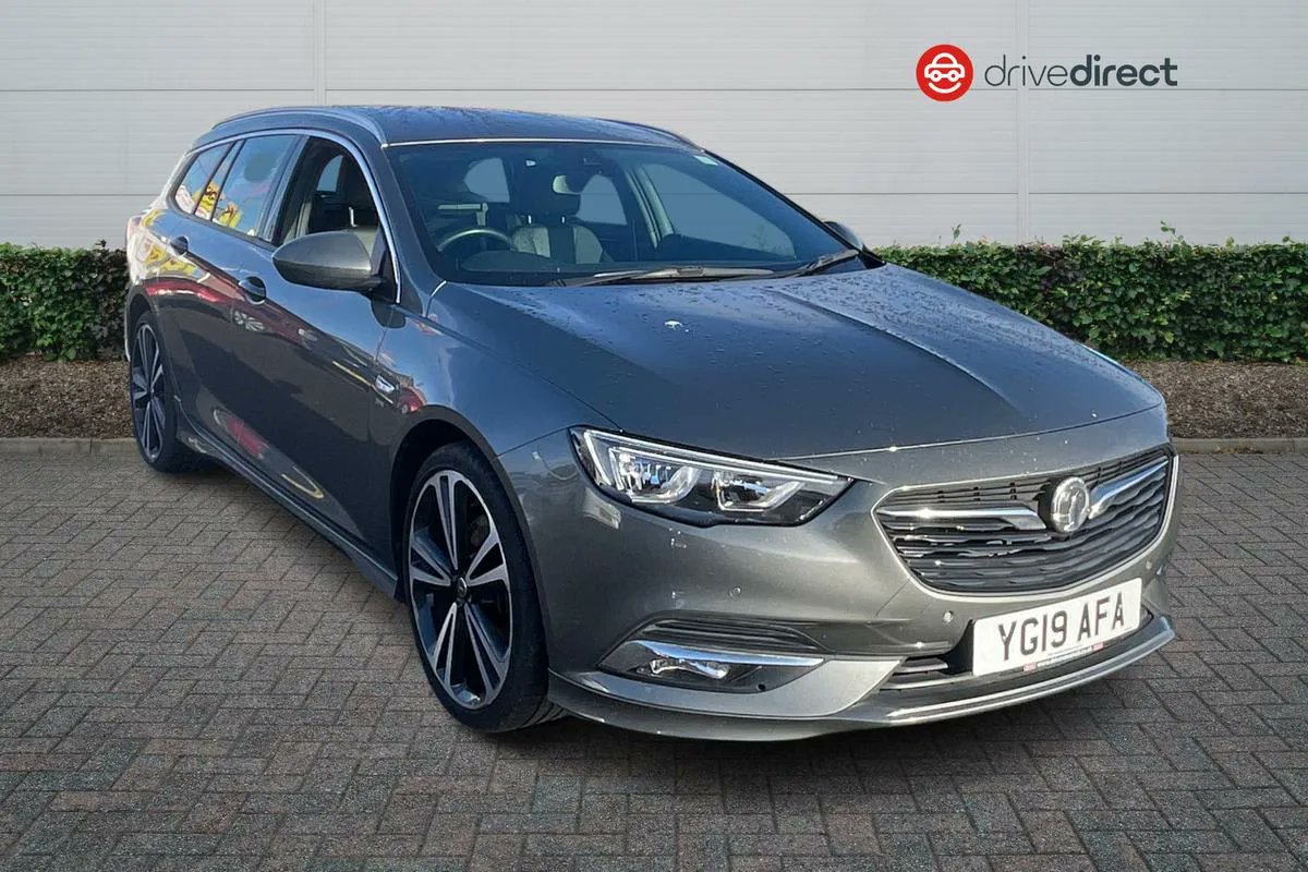 DEAL OF THE DAY: £15k Insignia estate. In need of a practical estate car? This bargain Vauxhall Insignia is just £14,977, and comes with the powerful 170hp 2.0-litre diesel engine in SRi VX-Line Nav trim buff.ly/3Vplzdn