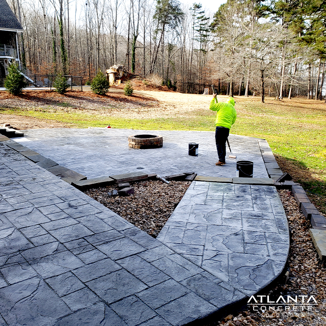 AtlGaConcrete's tweet photo. Efficient. Effective. High Quality. We get the job done right.  📞Call us for a quote today! (678) 554-4433
.

.
.
#concrete #construction #drivewayrepair #architecture #design #building #renovation  #contractor #home #concrete https://t.co/mpIbBS08rX