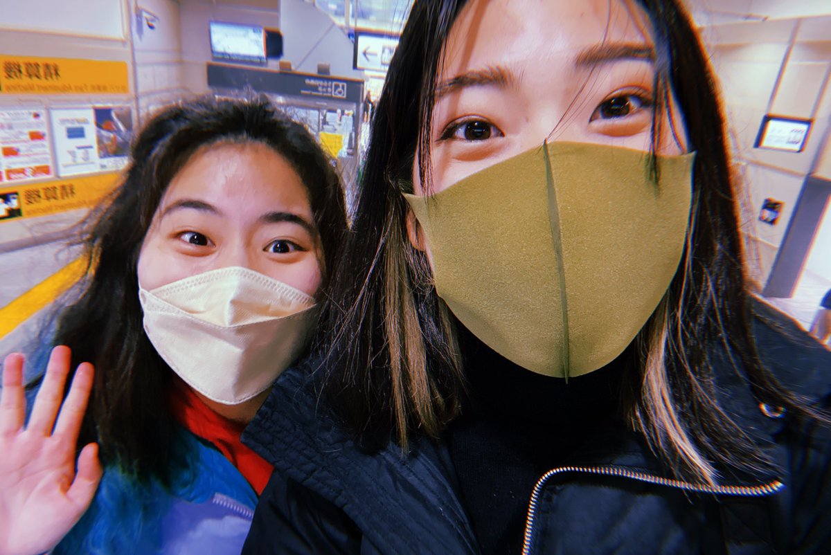 sanaemaaan_37's tweet photo. 🎙明日はLIVE🕺✨
宇井ちゃんとこれでもかってくらい
会ったこの1ヶ月…
仲良くなった気がする(笑)
ライブは浦安駅からすぐの「seagull」🚢
平日だから遅めの【19:30】開始なので
夜ご飯(めっちゃうまい🤤)食べながら
ぜひ聴きに来て💓
飛び込みwelcome💨
予約🎟⇨https://t.co/U53AdWQ8TP https://t.co/ZG1PPuC902