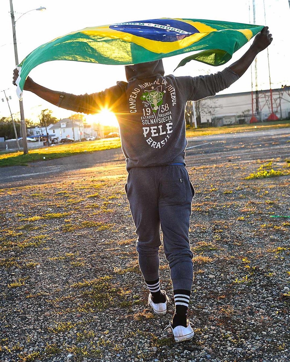 Winning with Brasil in 1958 was truly a dream come true! My official <a href="/rootsoffight/">Roots Of Fight</a> collection has just added this new blue sweatsuit, inspired by the blue jerseys we wore in the 1958 final!

Use code BLACKFRIDAY10 for 10% off!

#KnowYourRoots
rootsof.co/pele