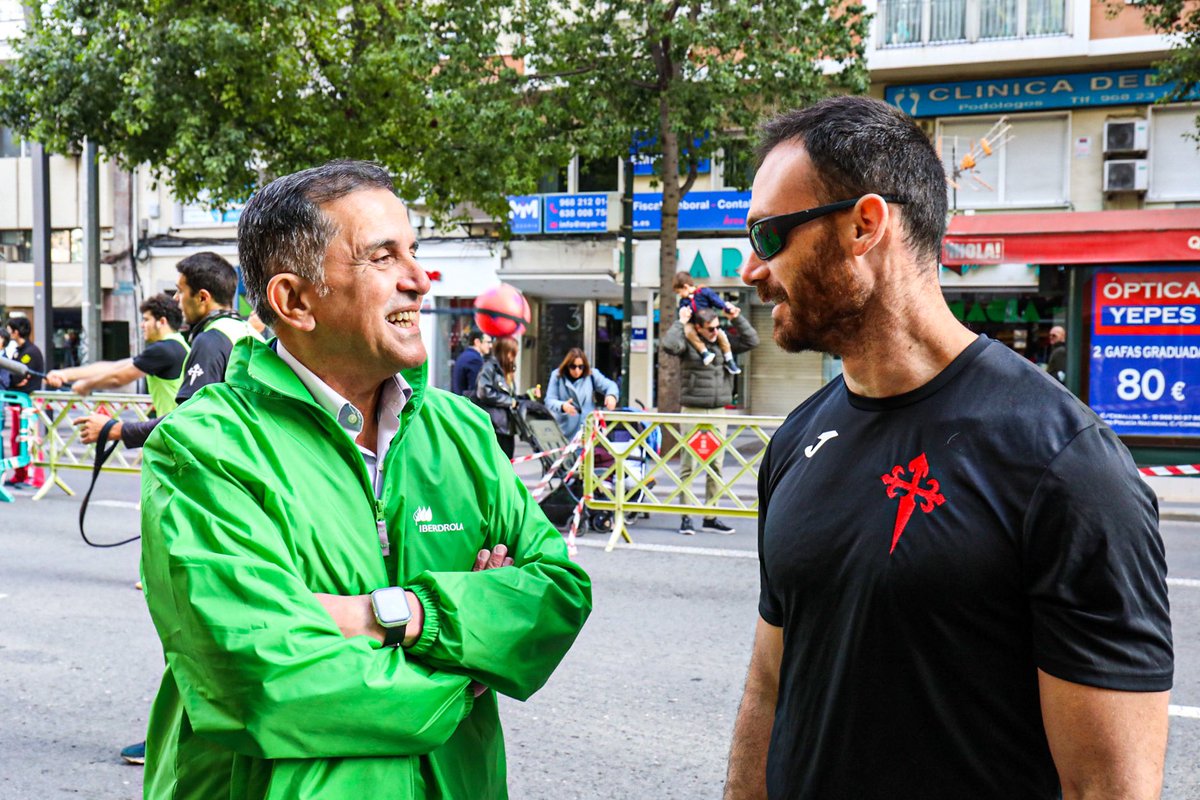 🤼Un día + la #GranVía se cierra al tráfico y se abre a los murcianos para disfrutar de actividades como el yudo, el jugger, el karate o la lucha.

💪🏻Gracias <a href="/judomurcia/">UCAM-JUDOCIUDADMURCIA</a>, <a href="/FJRM_Oficial/">Federación de Jugger RM</a>, <a href="/luchamurcia/">Federación Lucha RM</a>, <a href="/TKDCUNIT/">Club Taekwondo My Ju Cunit</a>, <a href="/gojuryumurcia/">Asociación Goju Ryu Karate-Do Murcia</a>, #FederaciónDeTaekwondo por esta mañana tan divertida.