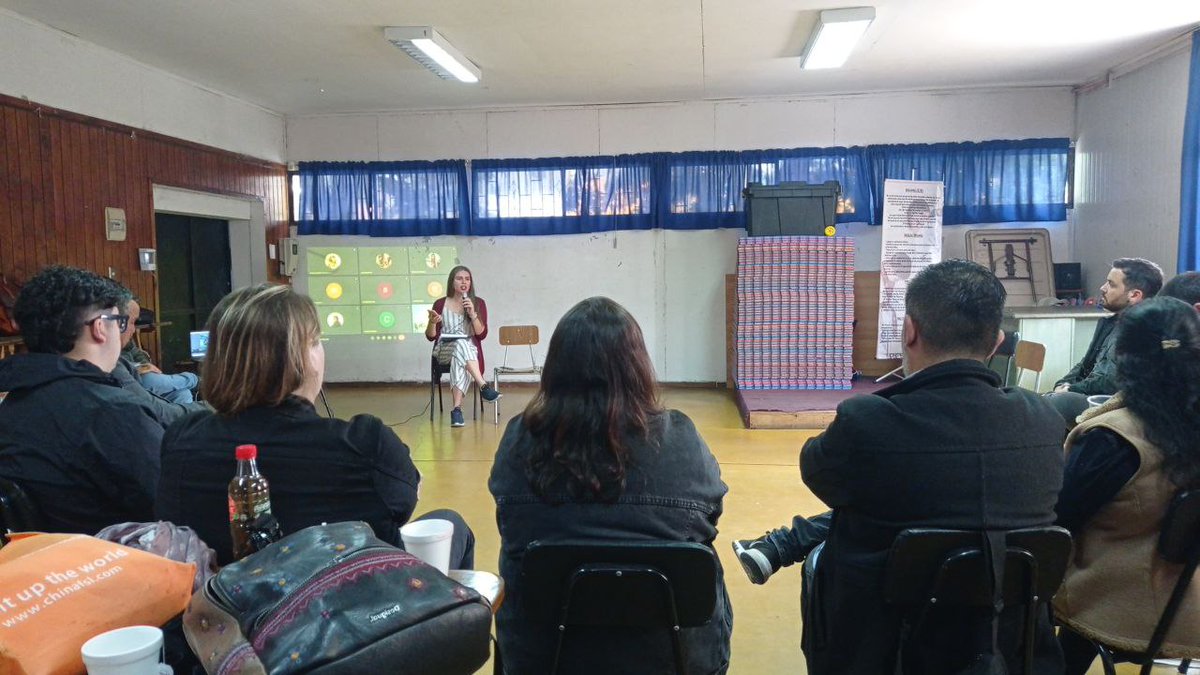 RDValparaiso's tweet photo. Este sábado, compañeras y compañeros de @RD_RegionValpo nos juntamos en #VillaAlemana en una reunión ampliada para proyectar nuestro trabajo en la región y seguir adelante con el gobierno de transformaciones de nuestro presidente @gabrielboric.
#Seguimos 💚 https://t.co/caV2iBouGc
