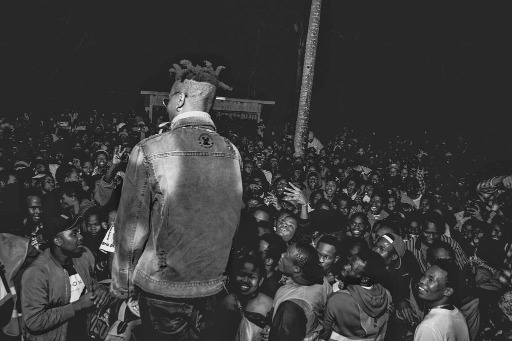 OCTOPIZZO's tweet photo. 🎱🦅🎱
RAGE 😤
#LamuNights Now Playing #ZIGIZAGA🔥🔥🔥

#DON 🐐 https://t.co/5hpQL51fz4