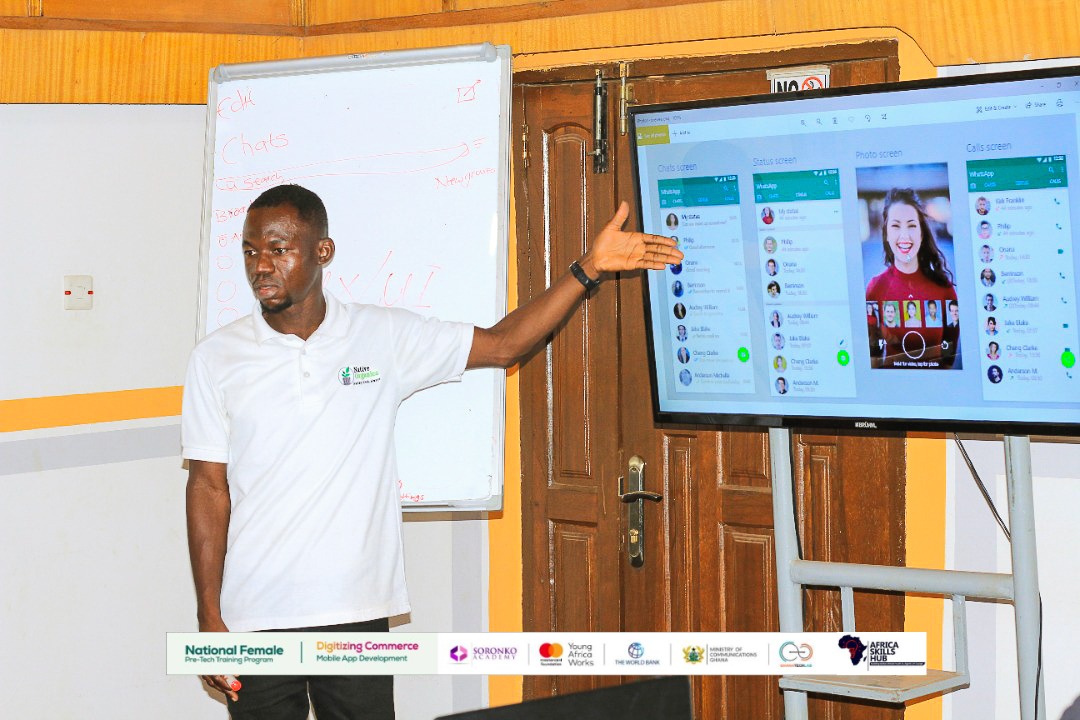 AfricaSkillsHub's tweet image. The National Female Pre-Tech training in #DigitizingCommerce got underway this week.
Trainees learned about wireframing and UX/UI.
To compare the various User Interfaces, they were also shown popular web forms (UX). 

#pretechskills