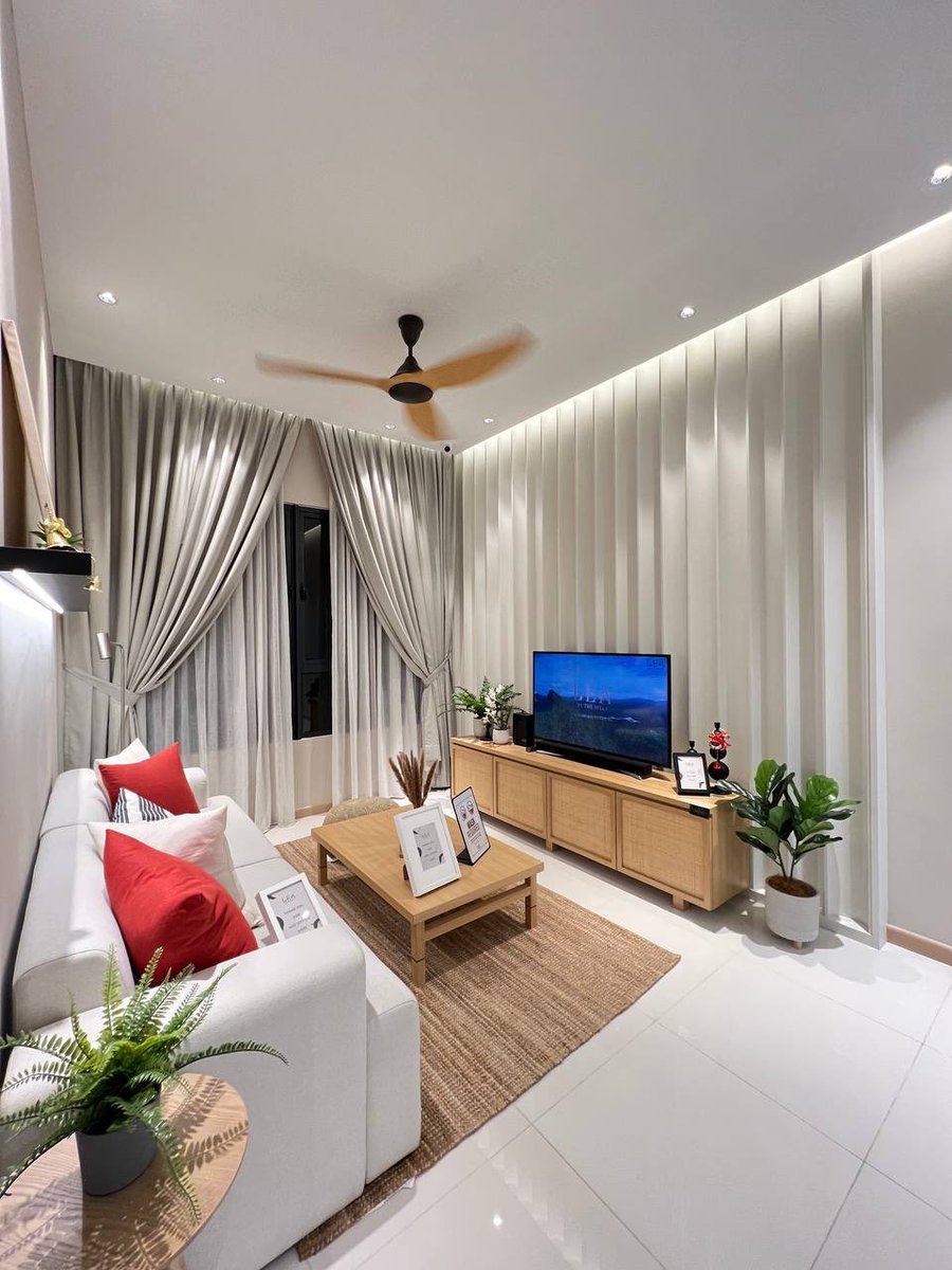 AshRealHome's tweet photo. MONTHLY from RM2,xxx‼️

🛏3 - 4 Bedrooms 
🚿2 Bathrooms
🚗2 Carparks(side by side)
📏1050 - 1243 sqft

⚡️Est. Completion Q3 2026

✨Low density
✨Fully residential title

⚡️Est. Completion Q3 2026

CLICK LINK NOW TO CHECK ELIGIBILITY &amp; DETAILS‼️
https://t.co/MWmJtRBTnp https://t.co/Pm66MYYeIm