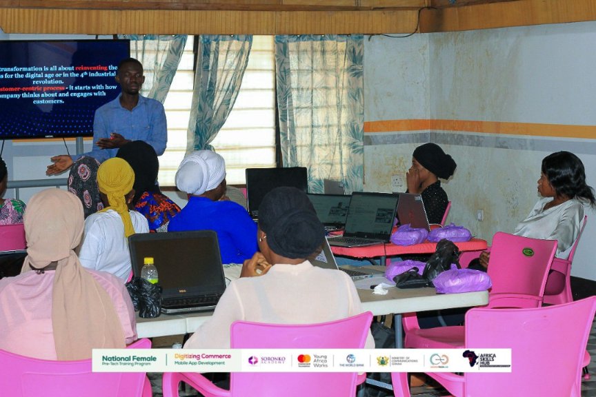 AfricaSkillsHub's tweet image. The National Female Pre-Tech training in #DigitizingCommerce got underway this week.
Trainees learned about wireframing and UX/UI.
To compare the various User Interfaces, they were also shown popular web forms (UX). 

#pretechskills