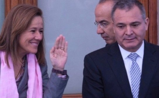 Escaturas's tweet photo. @marianagc Tan cínicos https://t.co/xiOAZj5m7f