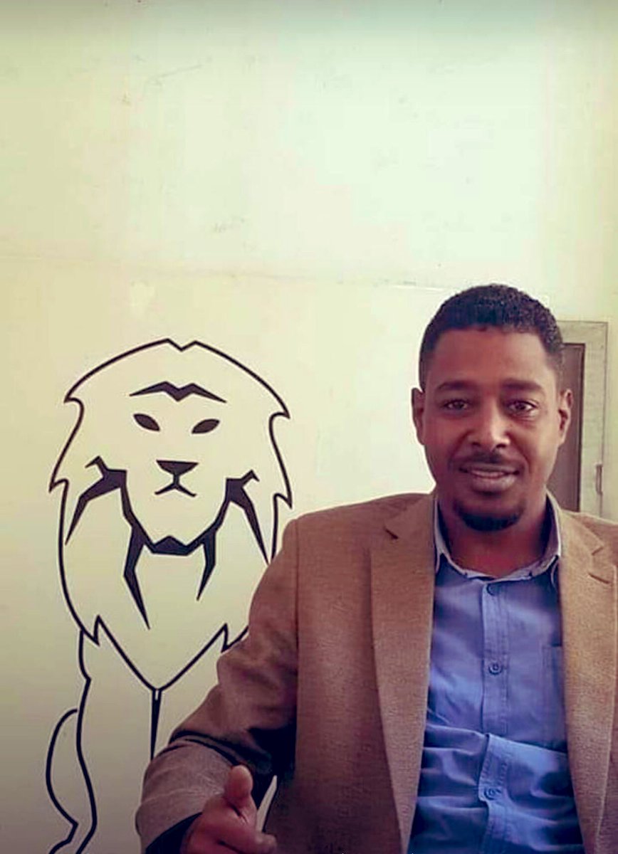 ان اليه راجعون اللَّهُمَّ، اغْفِرْ له وَارْحَمْهُ، وَاعْفُ عنْه وَعَافِهِ، وَأَكْرِمْ نُزُلَهُ، وَوَسِّعْ مُدْخَلَهُ، وَاغْسِلْهُ بمَاءٍ وَثَلْجٍ وَبَرَدٍ، وَنَقِّهِ مِنَ الخَطَايَا كما يُنَقَّى الثَّوْبُ الأبْيَضُ مِنَ الدَّنَسِ، اللهم امين يارب العالمين🤲🏾💔