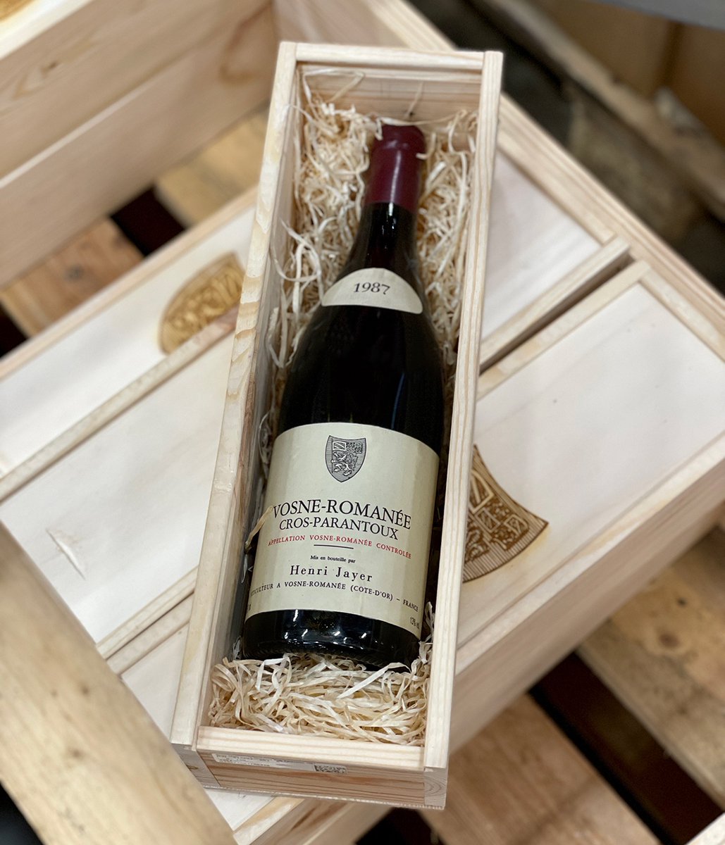 RareWineGroup's tweet photo. Did you know...
Henri Jayer used dynamite to blow up the inhospitable and rough land and bedrock of Cros Parantoux before it was suitable for vine growing.
Here a Vosne-Romanée In the lack of an image of Jayer's Cros Parantoux.
#winefact #henrijayer #crosparantoux #burgundy https://t.co/YTMbleYrfp