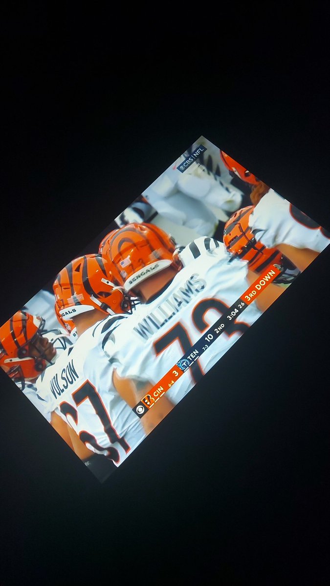 kitzeligeBella's tweet photo. #Americanfootball #football #Tennessee #Cincinnati #americansport #BoycottQatar #BoykottQatar2022 #probieren #pro7 #primetime https://t.co/RLRsSkRLmV