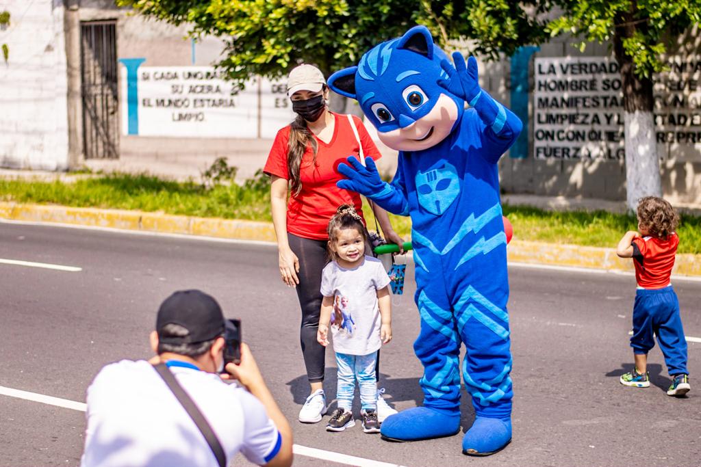 FatimaMachadoSS's tweet photo. Continuamos brindando espacios seguros para tu sano esparcimiento con tu familia y amigos durante el fin de semana. 🎨👨‍🎨👩‍🎨

¡Te esperamos!

📍𝐂𝐢𝐜𝐥𝐨𝐯𝐢́𝐚 𝐂𝐨𝐧𝐬𝐭𝐢𝐭𝐮𝐜𝐢𝐨́𝐧 https://t.co/39uGzCZ3Z6