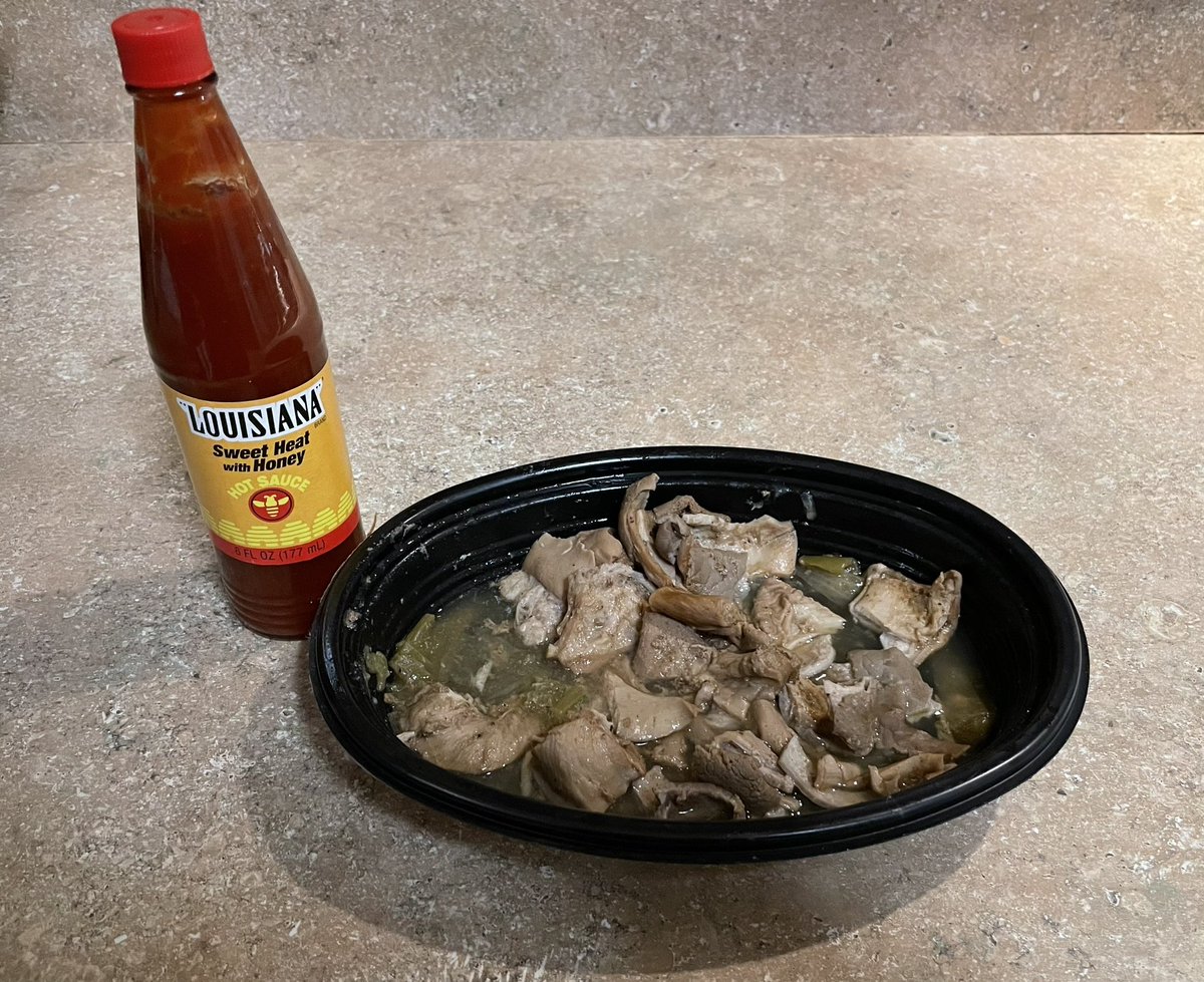 twilliamsTSU26's tweet photo. IYKYK #soulfood #thisaintforeverybody https://t.co/ATyUy9GyXm
