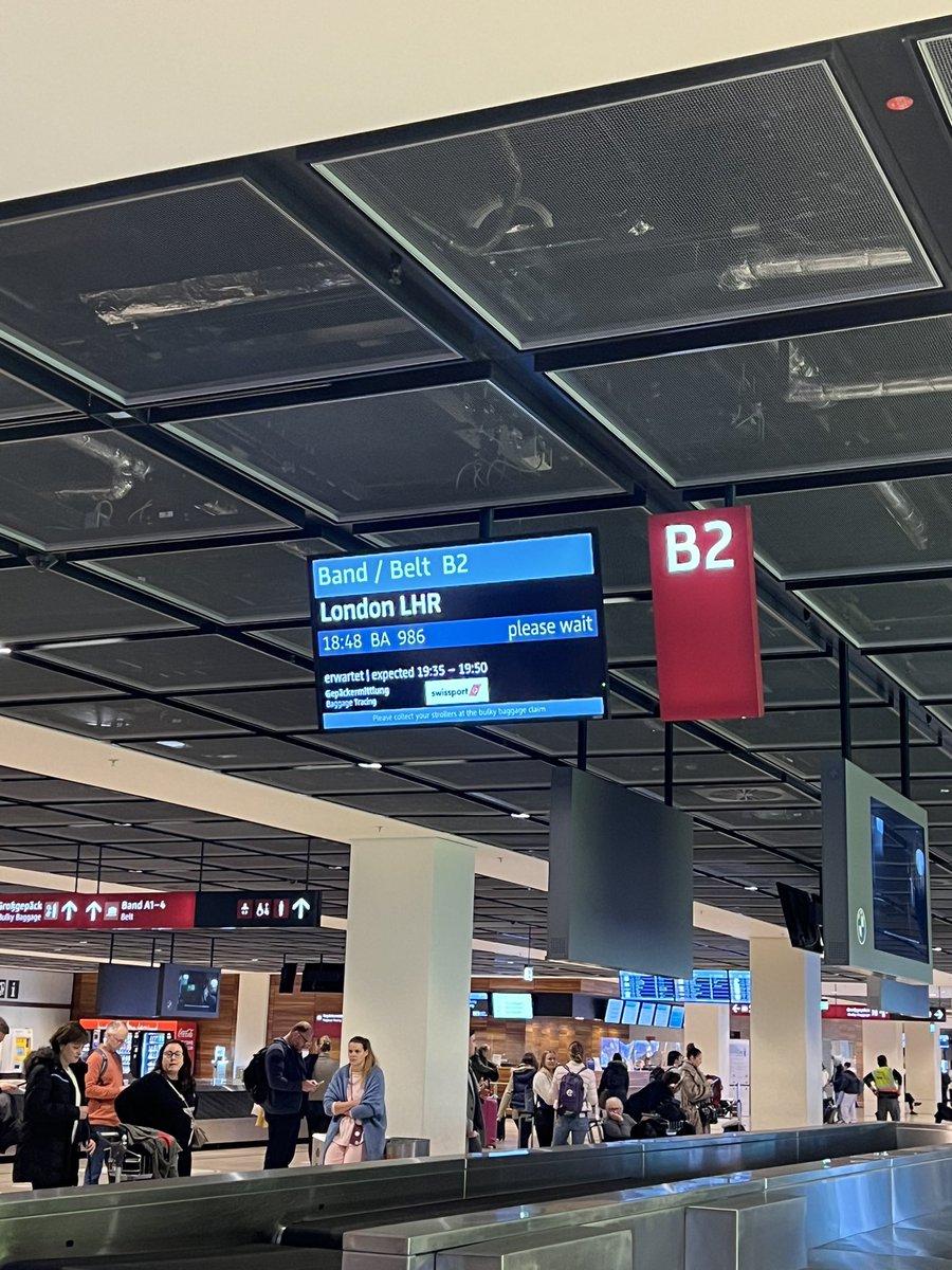 sobaid's tweet photo. @berlinairport it took 45 mins for this message to come. It would be helpful if someone actually made an announcement. https://t.co/8y3MHgRRoM