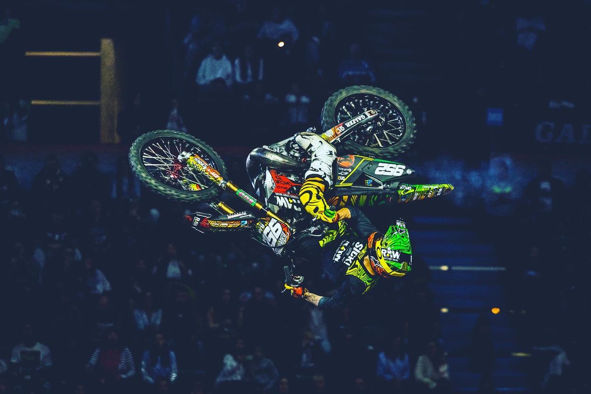 ETORRONTERAS's tweet image. M A D R I D 🔥P R E P A R A T E 
@soloflowfreestyle #soloflow