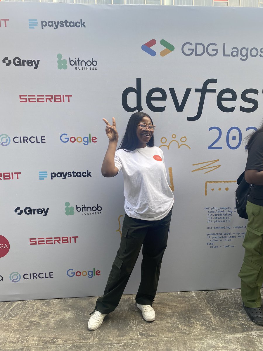 oluwabamikemi's tweet image. About yesterday.🥰🥰
@tunga_io was heavily represented🚀

@gdglagos #DevFestLagos2022 always doing the most🔥🔥🔥