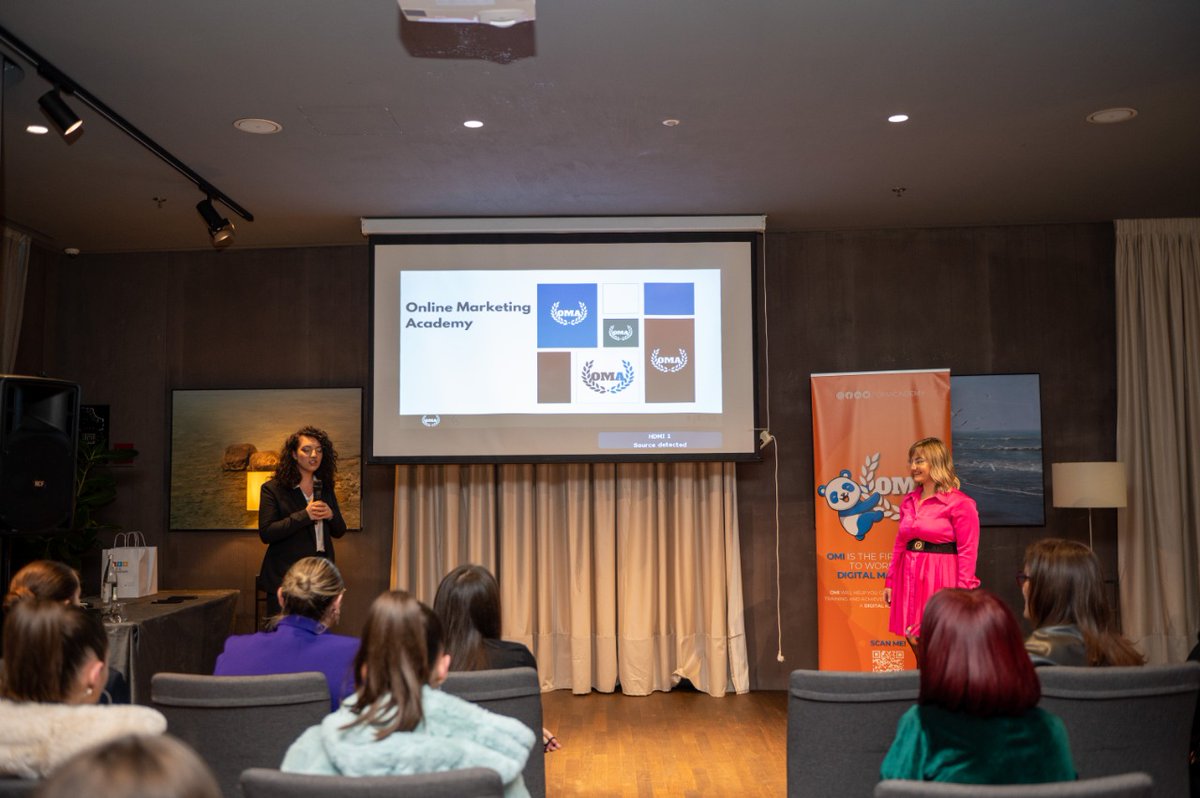 GermaniPamela's tweet photo. ✨Patëm kënaqësinë të kishim të pranishme Znj. @edonabilali e cila ka mbështetur me #grant programin #DMS4Youth &amp; Znj. Klodiana Toptani, Themeluese dhe Drejtuese e @kalaja_e_tiranes e cila me fjalimin e saj motivoi të rinjtë drejt rrugës së sipërmarrjes! 
@OMAcademyAL https://t.co/Hqga0lzJrX