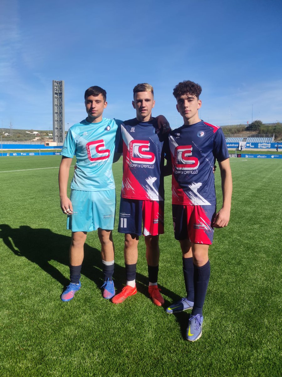 LucecorC's tweet photo. CD LUCECOR 2
Atco Villanueva 1

 Los Goles de Juanvi y de victor castillo, el primero a los 5 min y el segundo al filo del descanso dieron tranquilidad en un partido en el que el CD LUCECOR nunca sufrió, ya en el descuento nos hicieron el gol. resultado final de 2-1
VAMOS LUCECOR https://t.co/paQ0JnSmEI