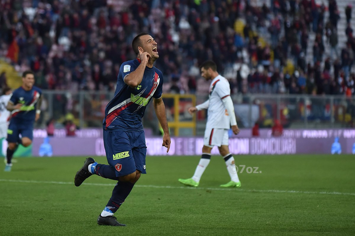 ACPerugiaCalcio's tweet photo. ποΈ| SALA STAMPA
#PerugiaGenoa, le parole del π’ππ©ππ π¬ππ£π£ππ§ Marco #Olivieri
https://t.co/X5eFgJOFM8
#forzagrifo @Lega_B #PERGEN #noisiamoperugia #SerieBKT https://t.co/Ywbwbaw50L