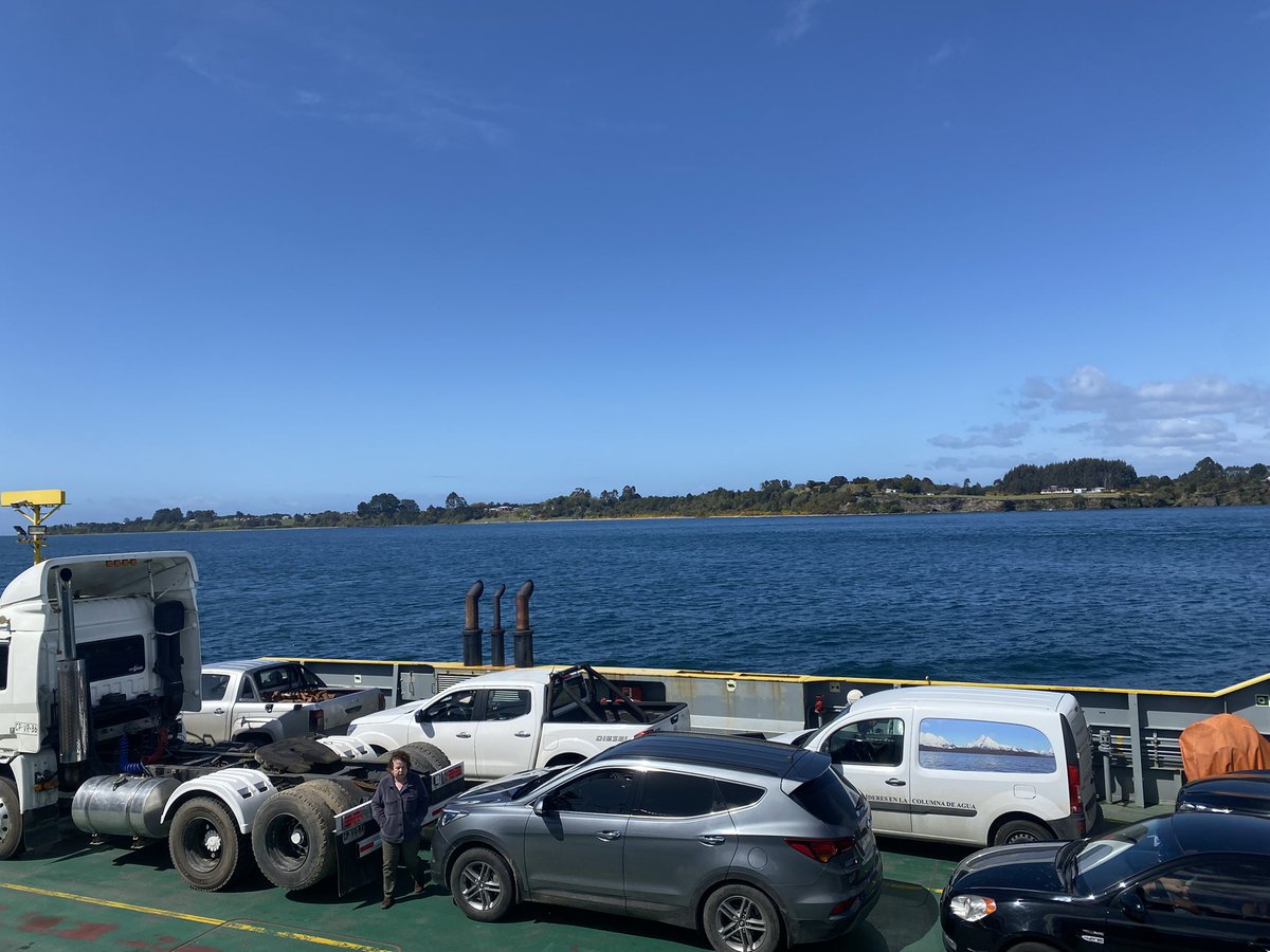 Chamonix11's tweet photo. @ignaciobriones_ Ignacio. Creo en cabotaje y transporte marítimo, pero me da la impresión q es mas óptimo fomentar la industria chilena y regular la extranjera. Estudia el caso de #wellboat y naves extranjeras operan en ventajas competitivas con respecto a naves con bandera chilena https://t.co/KreQ0grBWY